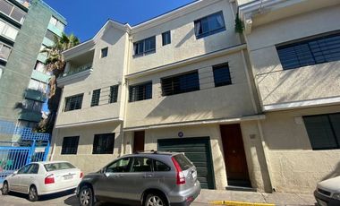 Oficina en Arriendo en Villagra sector parque Bustamante casa uso profesionales habilitada como oficina