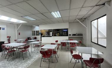 Oficina en Arriendo en Sector Parque Bustamante entre las calles Villagra y Viña del Mar