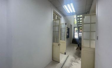 Oficina en Arriendo en Sector Parque Bustamante entre las calles Villagra y Viña del Mar