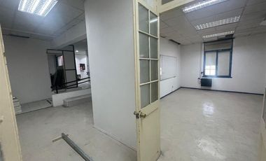 Local Comercial en Arriendo en Sector Parque Bustamante entre las calles Villagra y Viña del Mar