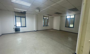 Local Comercial en Arriendo en Sector Parque Bustamante entre las calles Villagra y Viña del Mar