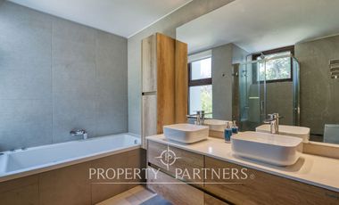 Se vende hermoso departamento inserto en sector privilegiado de La Reina!!!