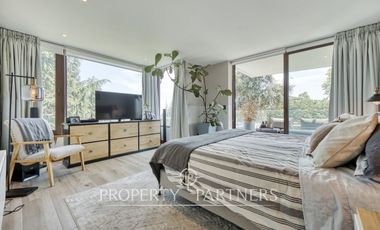 Se vende hermoso departamento inserto en sector privilegiado de La Reina!!!