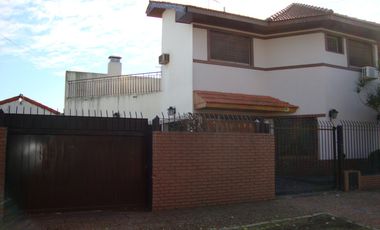 Chalet  en  Venta 4 amb. c/ fondo - Ramos Mejia Sur