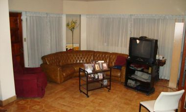 Chalet  en  Venta 4 amb. c/ fondo - Ramos Mejia Sur