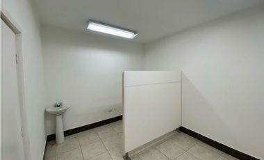 ARRIENDO CASA PARA OFICINA O CONSULTORIO CENTRO DE SANTA MARTA