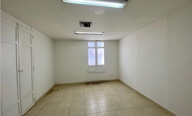 ARRIENDO CASA PARA OFICINA O CONSULTORIO CENTRO DE SANTA MARTA