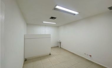 ARRIENDO CASA PARA OFICINA O CONSULTORIO CENTRO DE SANTA MARTA