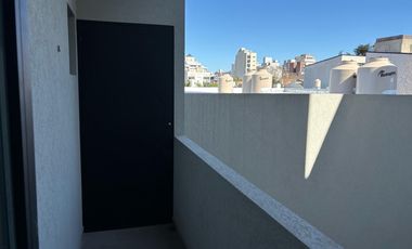 Depto. 3 ambientes - Terraza Privada con Pileta - 2 cocheras - Villa Ballester