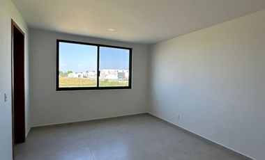 Casa en coto Soare, Solares