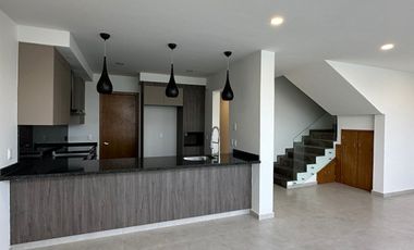 Casa en coto Zanthe, Solares