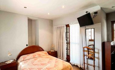 Casa en venta - 3 Dormitorios 3 Baños - 267mts2 - Cochera - Tolosa