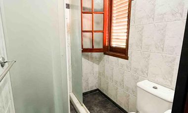 Casa en venta - 3 Dormitorios 3 Baños - 267mts2 - Cochera - Tolosa