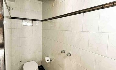 Casa en venta - 3 Dormitorios 3 Baños - 267mts2 - Cochera - Tolosa