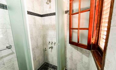 Casa en venta - 3 Dormitorios 3 Baños - 267mts2 - Cochera - Tolosa