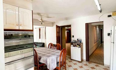 Casa en venta - 3 Dormitorios 3 Baños - 267mts2 - Cochera - Tolosa