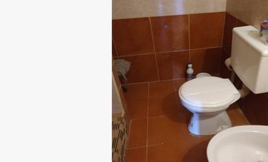 Casa en venta - 2 Dormitorios 2 Baños 1 Cochera - 300Mts2 - Santa Clara del Mar