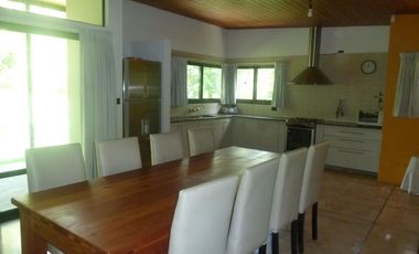 Casa en  venta 115 bis e/ 404 y 407