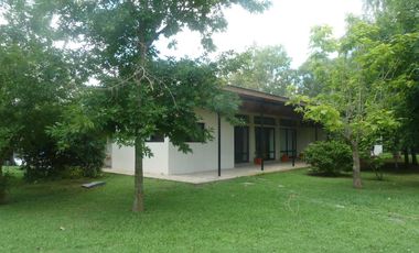 Casa en  venta 115 bis e/ 404 y 407