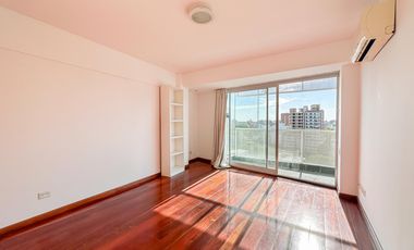 Departamento venta en  Centro, Rosario Triplex 4 dormitorios c/balcón