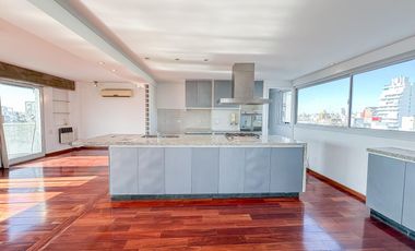 Departamento venta en  Centro, Rosario Triplex 4 dormitorios c/balcón