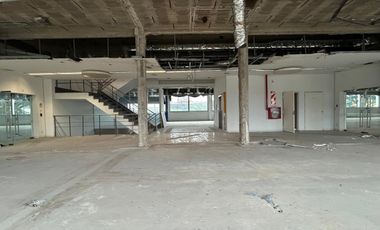 Alquiler oficina en Saavedra 1er piso(1500 m2)