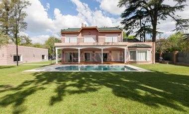 Casa en venta en Las Lomas de San Isidro