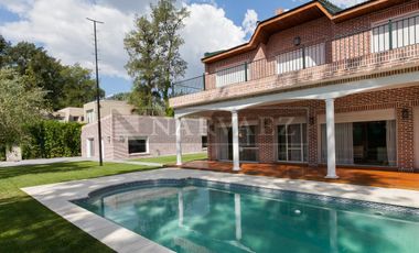 Casa en venta en Las Lomas de San Isidro