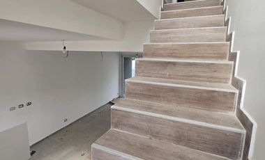 VENDO DÚPLEX 2 DORMITORIOS A ESTRENAR - CENTENARIO