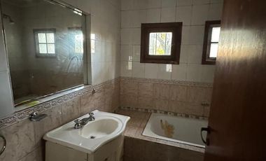 Casa en Los Olmos y Los Eucaliptos