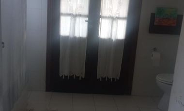 Muy linda Casa en  venta y alquiler en el Barrio Cerrado Guido