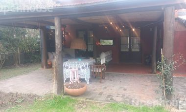 Muy linda Casa en  venta y alquiler en el Barrio Cerrado Guido