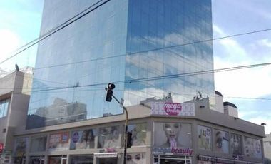 OFICINAS -MORON PREMIUM-CON COCHERA Y BAULERA