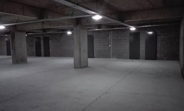 OFICINAS -MORON PREMIUM-CON COCHERA Y BAULERA