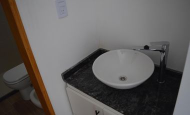 VENTA DUPLEX A ESTRENAR 2 DOR   OFICINA. OPORTUNIDAD