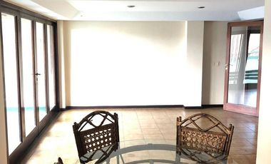 Departamento venta  3 dormitorios 1 suite dependencia cochera cub  sum parrilla