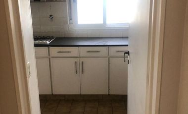 Departamento venta  3 dormitorios 1 suite dependencia cochera cub  sum parrilla