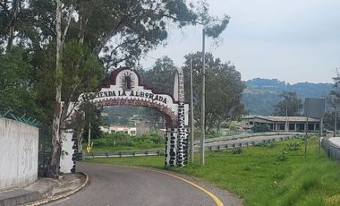 CASA EN VENTA, EX HACIENDA  LA ALBORADA, MORELOS.