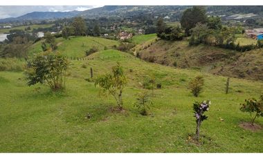 Venta Lote Casa Zona Alta Valorización Buen Area y Vistas Capiro