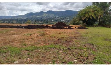 Venta Lote Casa Zona Alta Valorización Buen Area y Vistas Capiro