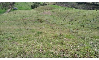 Venta Lote Casa Zona Alta Valorización Buen Area y Vistas Capiro