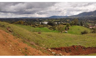Venta Lote Casa Zona Alta Valorización Buen Area y Vistas Capiro