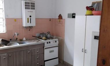 Departamento de 3 amb. c/cochera