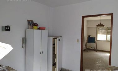 Departamento de 3 amb. c/cochera
