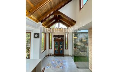 VENTA DE CASA EN SUBA, 428 M2 POR $2.180'000.000