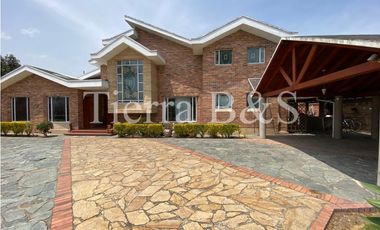 VENTA DE CASA EN SAN JOSÉ DE BAVARIA, LOTE 1500 M2 POR $2.500'000.000