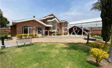 VENTA DE CASA EN SAN JOSÉ DE BAVARIA, LOTE 1500 M2 POR $2.500'000.000
