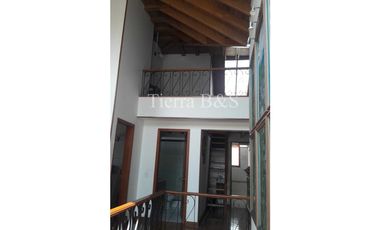 VENTA DE CASA EN SAN JOSÉ DE BAVARIA, 800 M2 POR $1.980'000.000