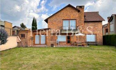 VENTA DE CASA EN SAN JOSÉ DE BAVARIA, 800 M2 POR $1.980'000.000