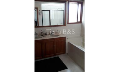 VENTA DE CASA EN SAN JOSÉ DE BAVARIA, 800 M2 POR $1.980'000.000